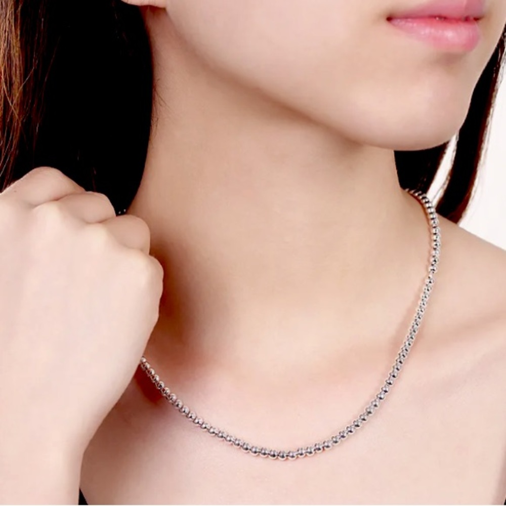🌟Sterling Silver Beaded Necklace - Picture 2 of 4